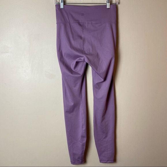 NWOT All In Motion Contour High-Waisted Leggings - Picture 4 of 8